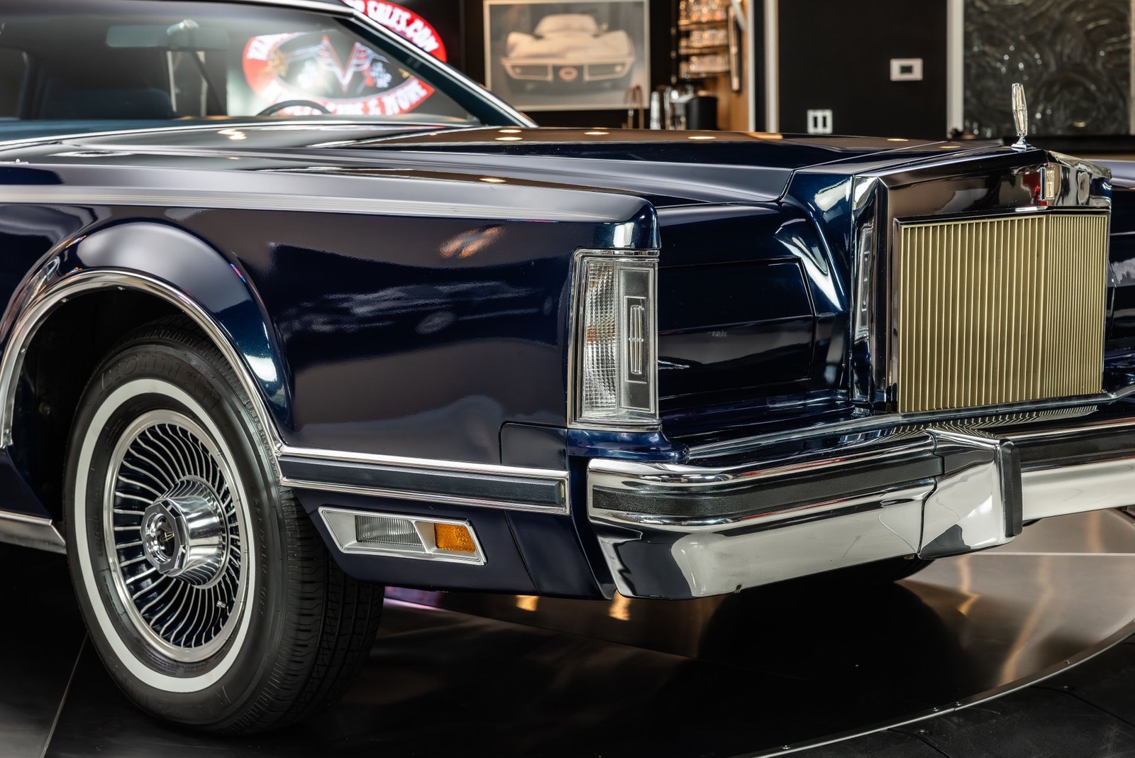 Lincoln-Continental-1979-Coupe-21