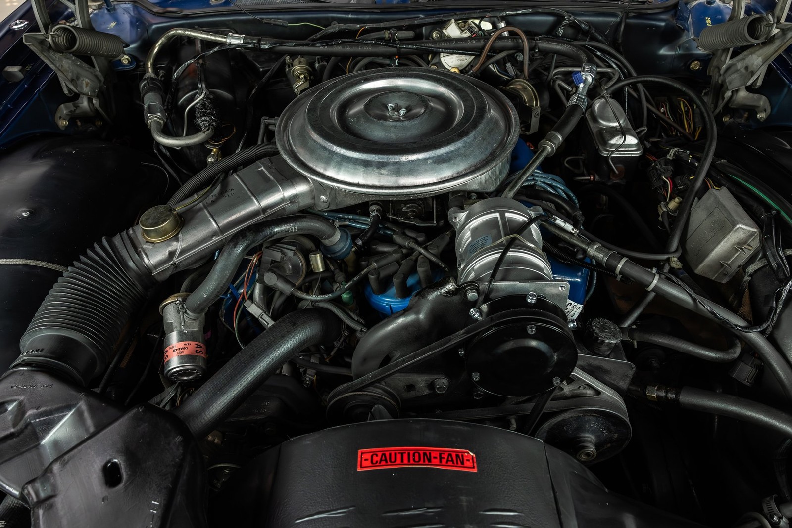 Lincoln-Continental-1979-Coupe-3