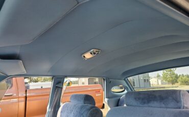 Lincoln-Continental-1979-Sedan-16