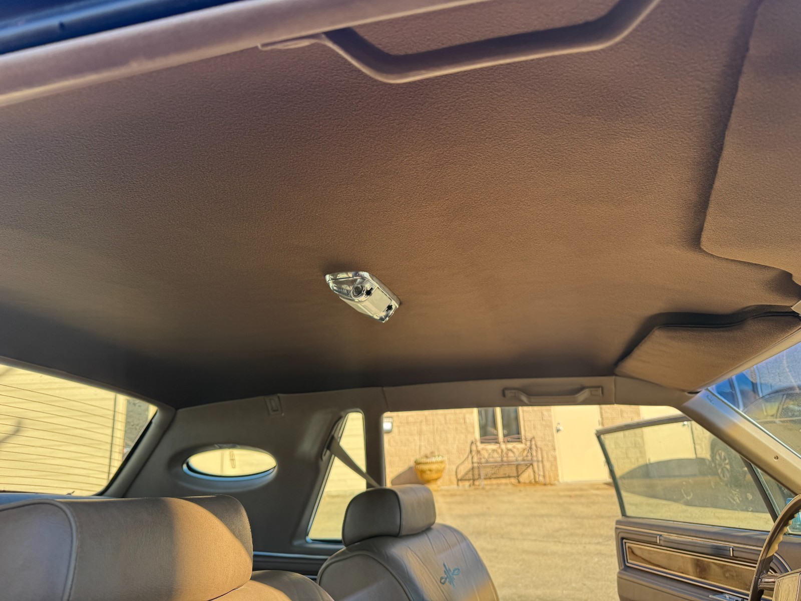 Lincoln-Continental-1982-Coupe-10