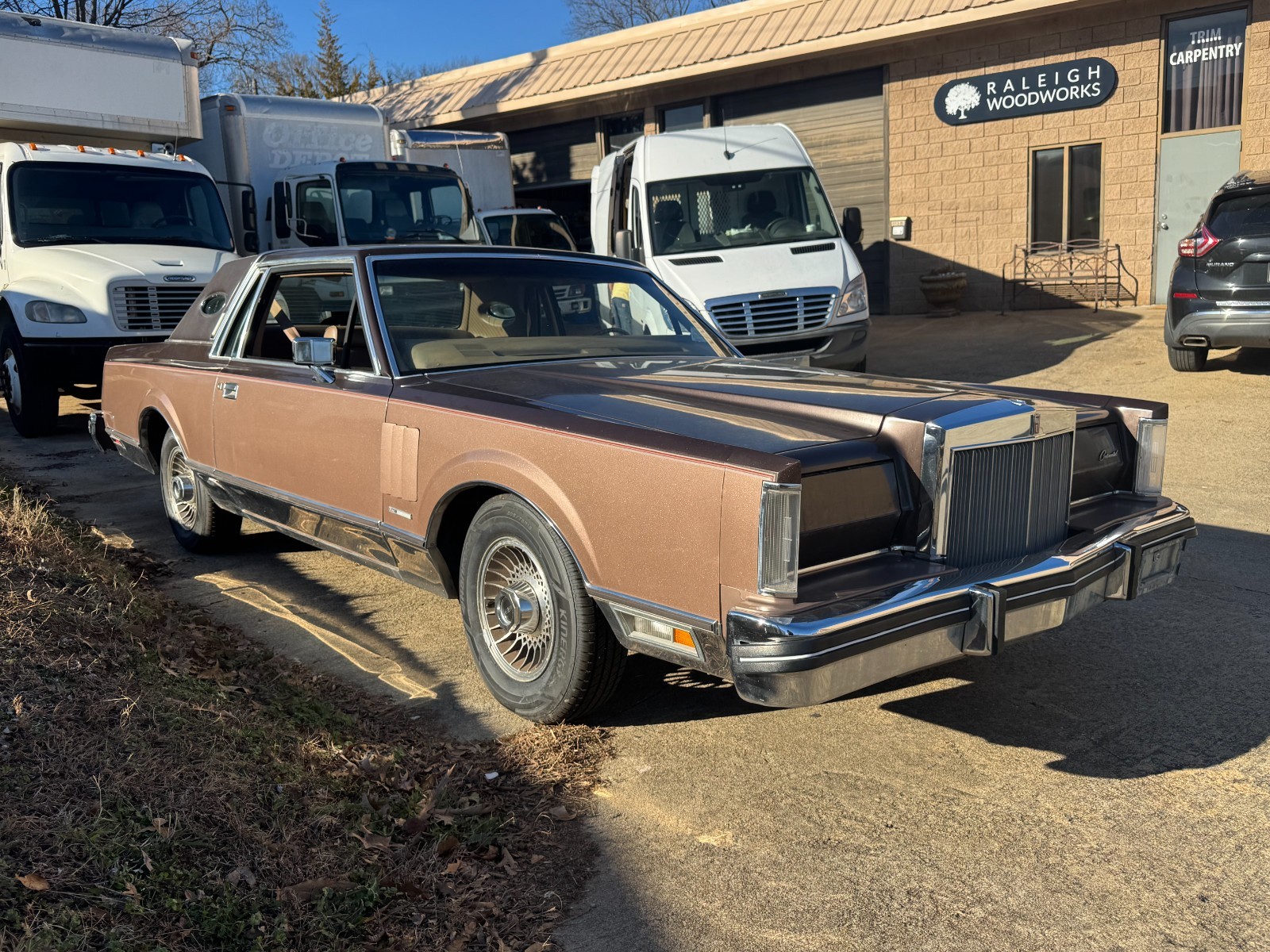 Lincoln-Continental-1982-Coupe
