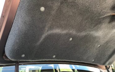 Lincoln-Continental-1987-Sedan-21