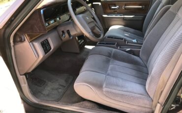 Lincoln-Continental-1987-Sedan-6