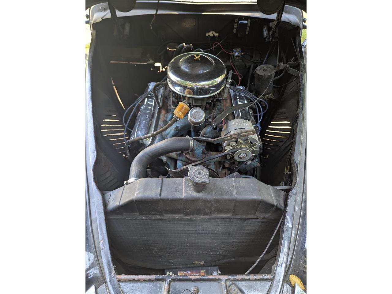 Lincoln-Continental-convertible-1947-Black-Red-4