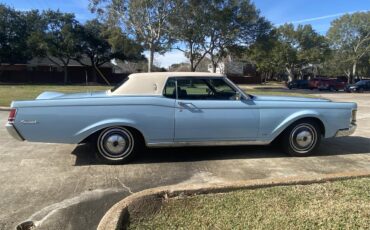 Lincoln-Continental-mark-iii-1970-Blue-Navy-Blue-2