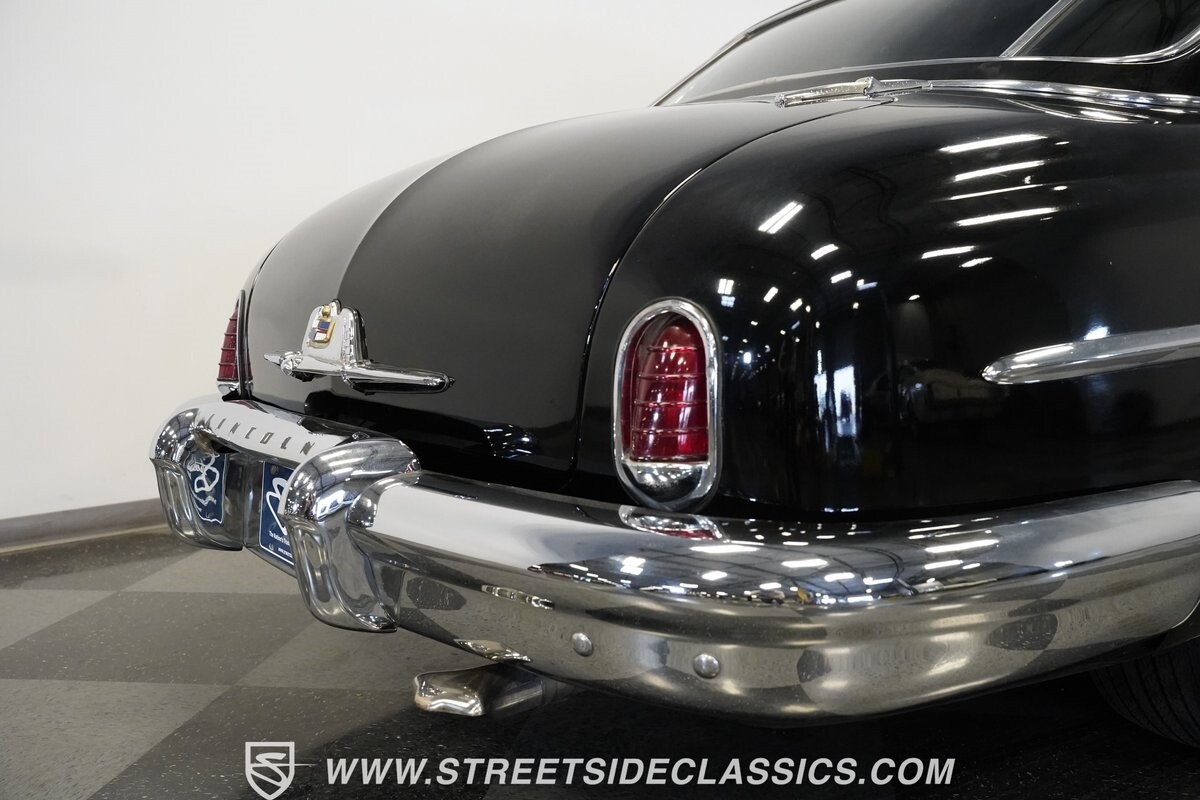 Lincoln-Cosmopolitan-1951-Sedan-14