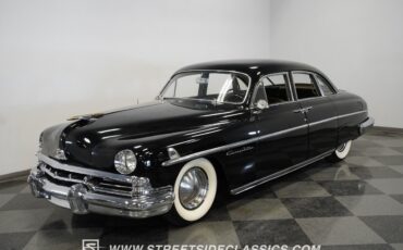 Lincoln-Cosmopolitan-1951-Sedan-5