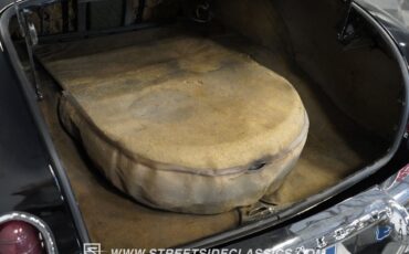 Lincoln-Cosmopolitan-1951-Sedan-9