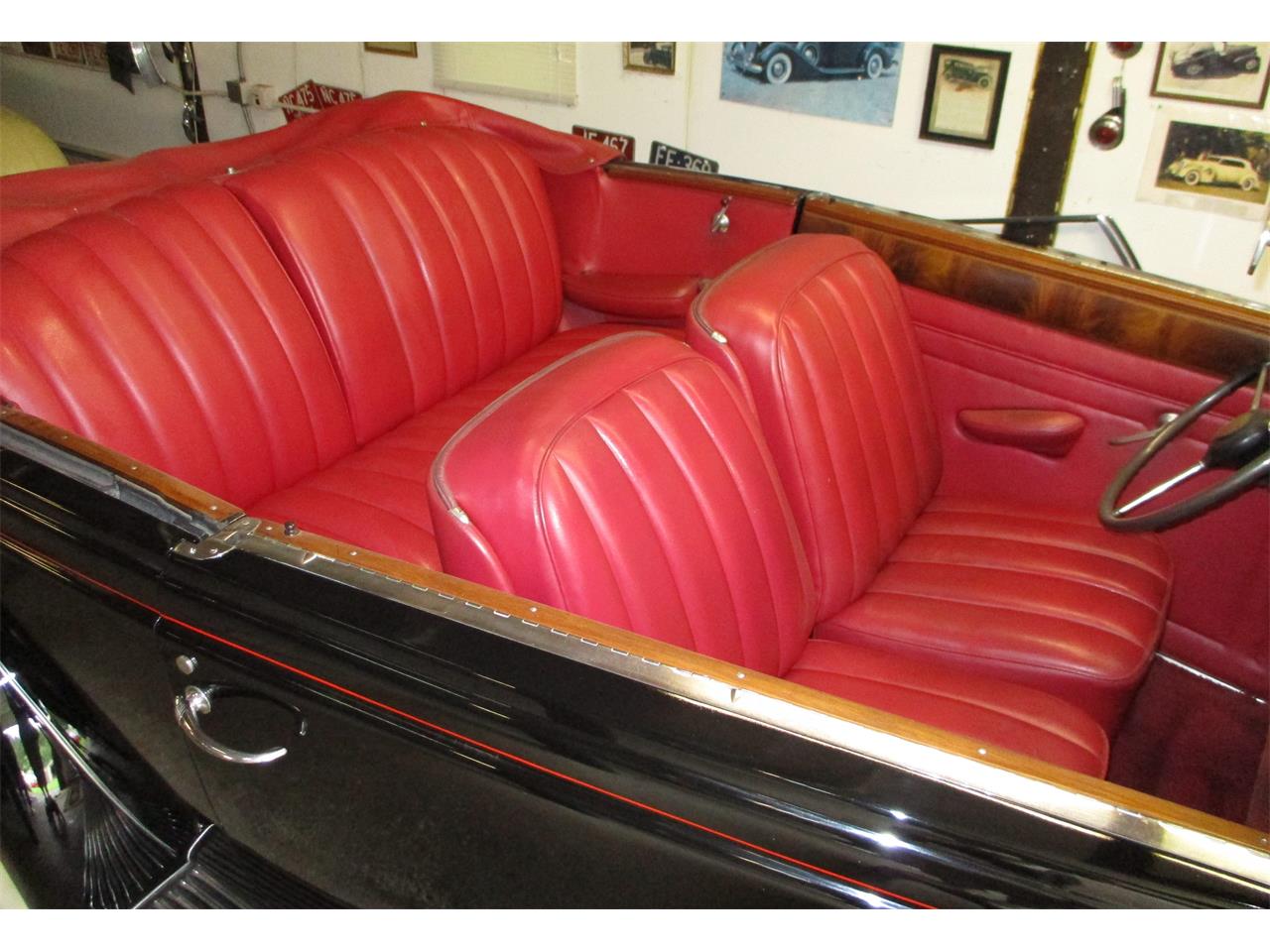 Lincoln-K-series-1939-Black-Maroon-17