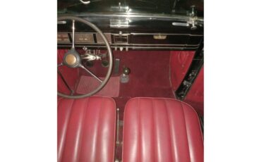 Lincoln-K-series-1939-Black-Maroon-20