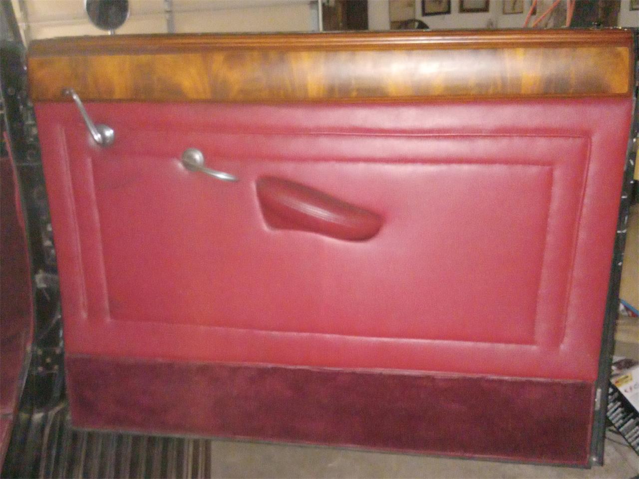 Lincoln-K-series-1939-Black-Maroon-23