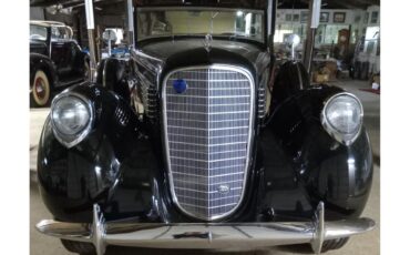 Lincoln-K-series-1939-Black-Maroon-32