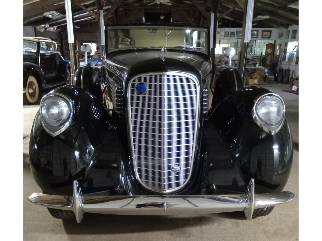 Lincoln-K-series-1939-Black-Maroon-32