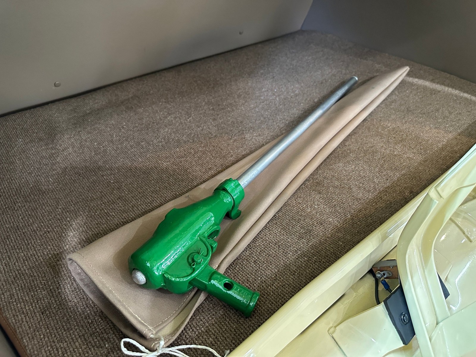 Lincoln-MKZZephyr-1939-Convertible-27