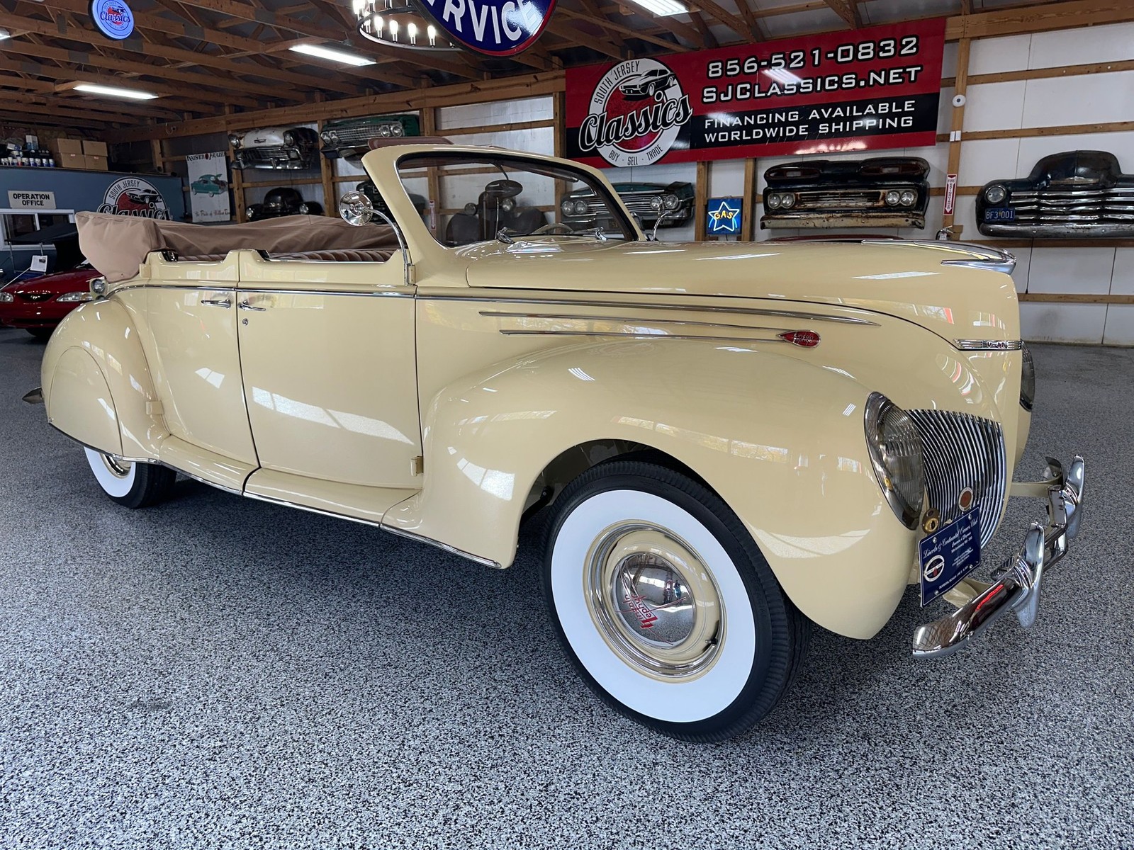 Lincoln-MKZZephyr-1939-Convertible-31
