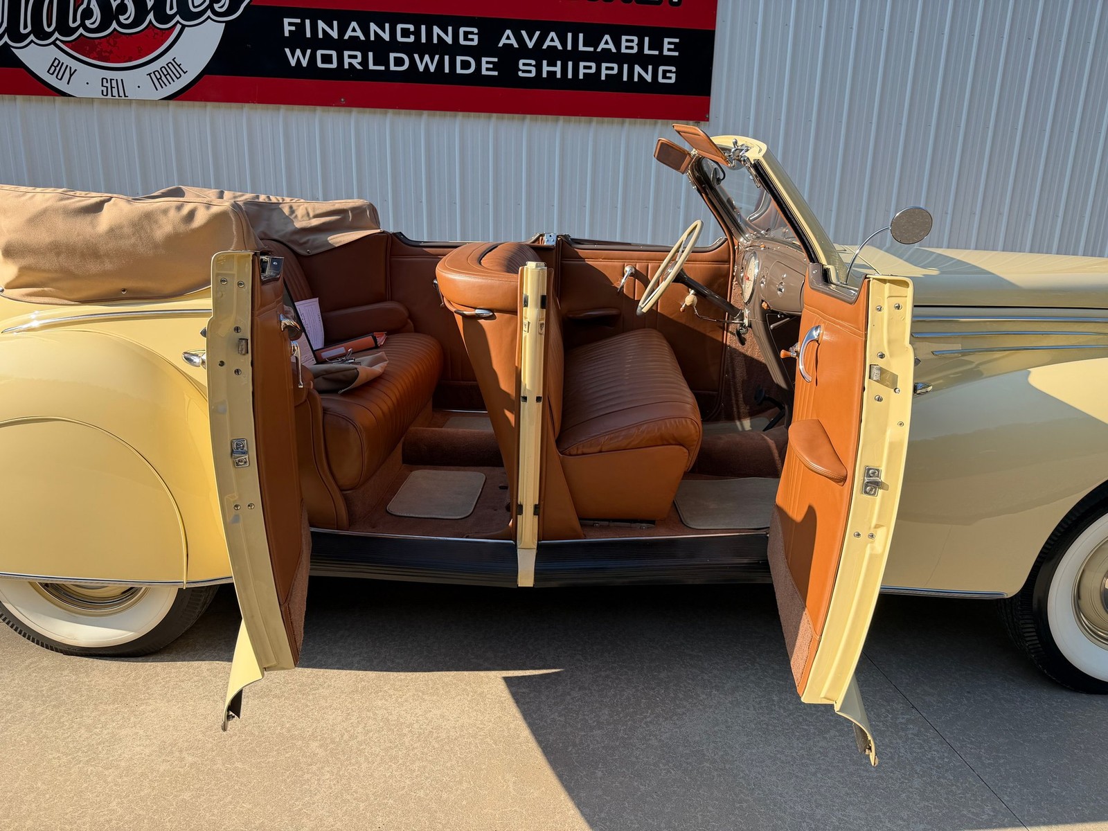 Lincoln-MKZZephyr-1939-Convertible-7