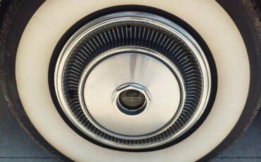 Lincoln-Mark-Series-1970-Coupe-19