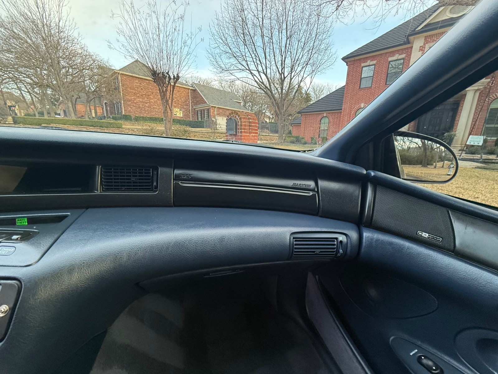 Lincoln-Mark-Series-1994-Coupe-19