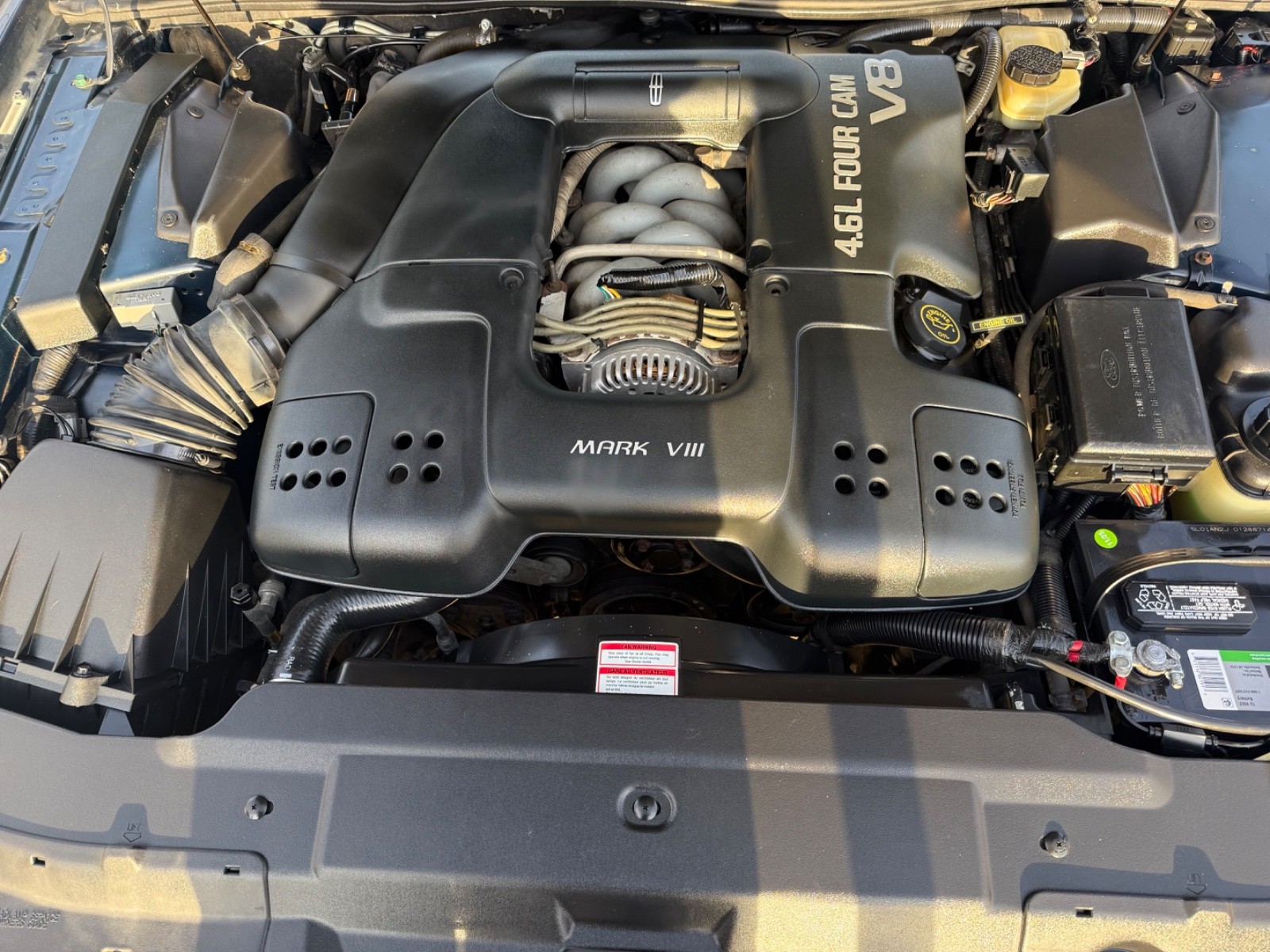 Lincoln-Mark-Series-1994-Coupe-25