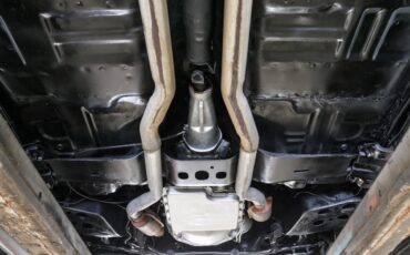 Lincoln-Mark-V-1977-24