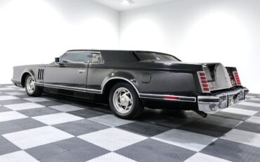 Lincoln-Mark-V-1977-4