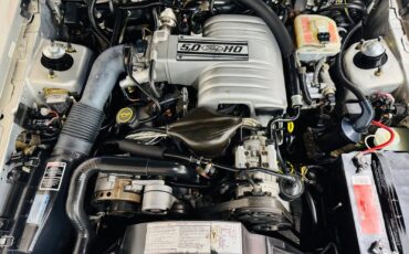 Lincoln-Mark-VII-1988-COUPE-17