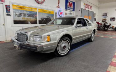 Lincoln-Mark-VII-1988-COUPE-2