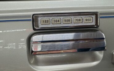 Lincoln-Mark-VII-1988-COUPE-22