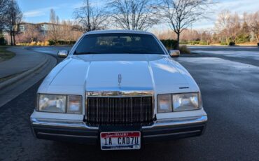 Lincoln-Mark-VII-1990-COUPE-14