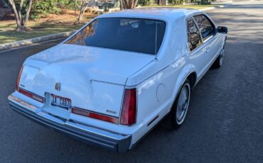 Lincoln-Mark-VII-1990-COUPE-4
