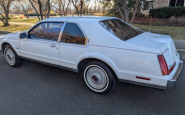Lincoln-Mark-VII-1990-COUPE-9