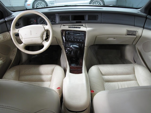 Lincoln-Mark-VIII-1995-COUPE-1