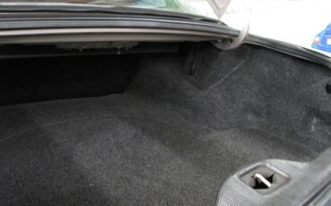 Lincoln-Mark-VIII-1995-COUPE-19