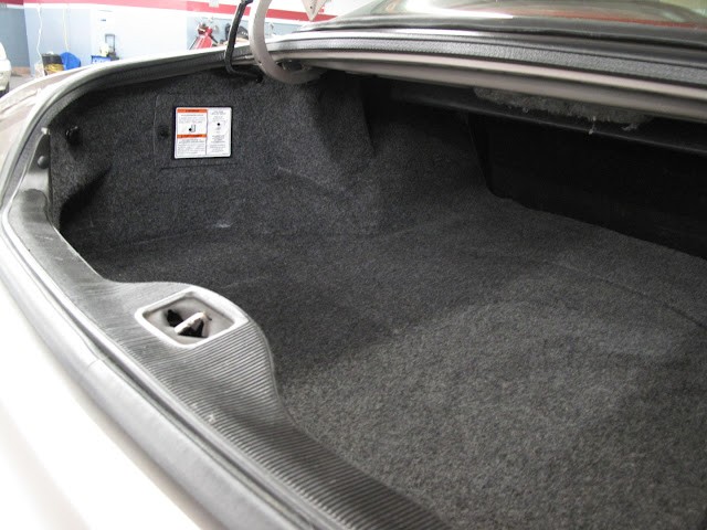 Lincoln-Mark-VIII-1995-COUPE-20