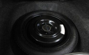 Lincoln-Mark-VIII-1995-COUPE-21