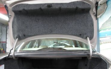 Lincoln-Mark-VIII-1995-COUPE-22