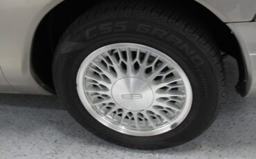 Lincoln-Mark-VIII-1995-COUPE-23