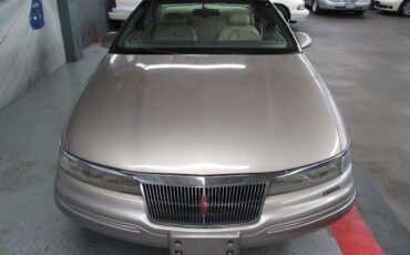 Lincoln-Mark-VIII-1995-COUPE-28