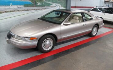 Lincoln-Mark-VIII-1995-COUPE-29