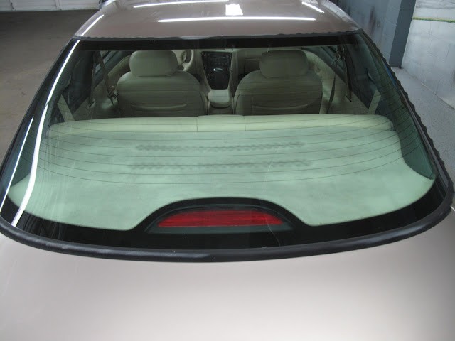 Lincoln-Mark-VIII-1995-COUPE-35