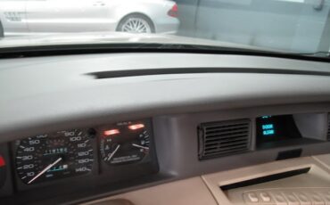 Lincoln-Mark-VIII-1995-COUPE-39