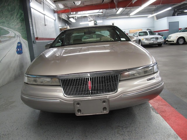 Lincoln-Mark-VIII-1995-COUPE-5