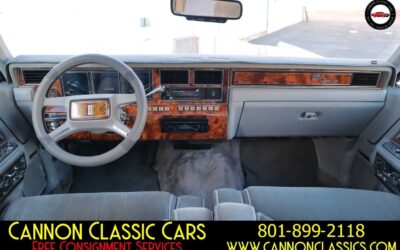Lincoln Town Car 1984 Sedan