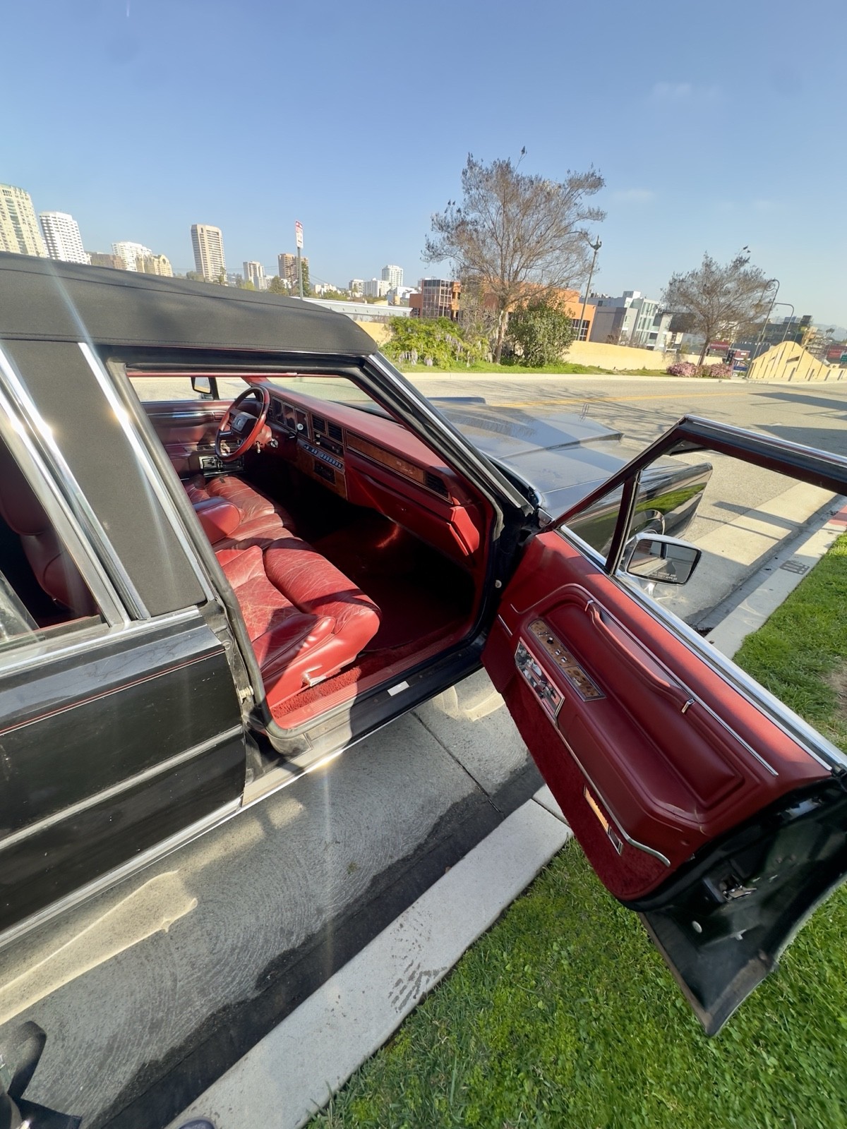 Lincoln-Town-Car-1986-7