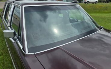 Lincoln-Town-Car-1988-Sedan-21