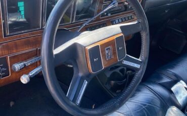 Lincoln-Town-Car-1989-6