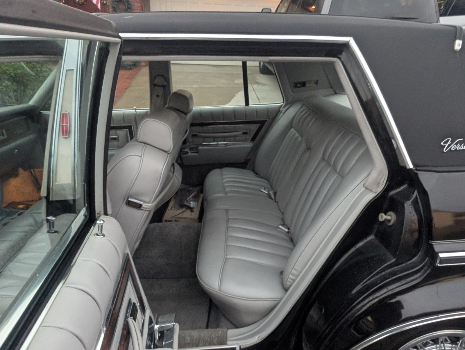 Lincoln-Versailles-1979-Sedan-3