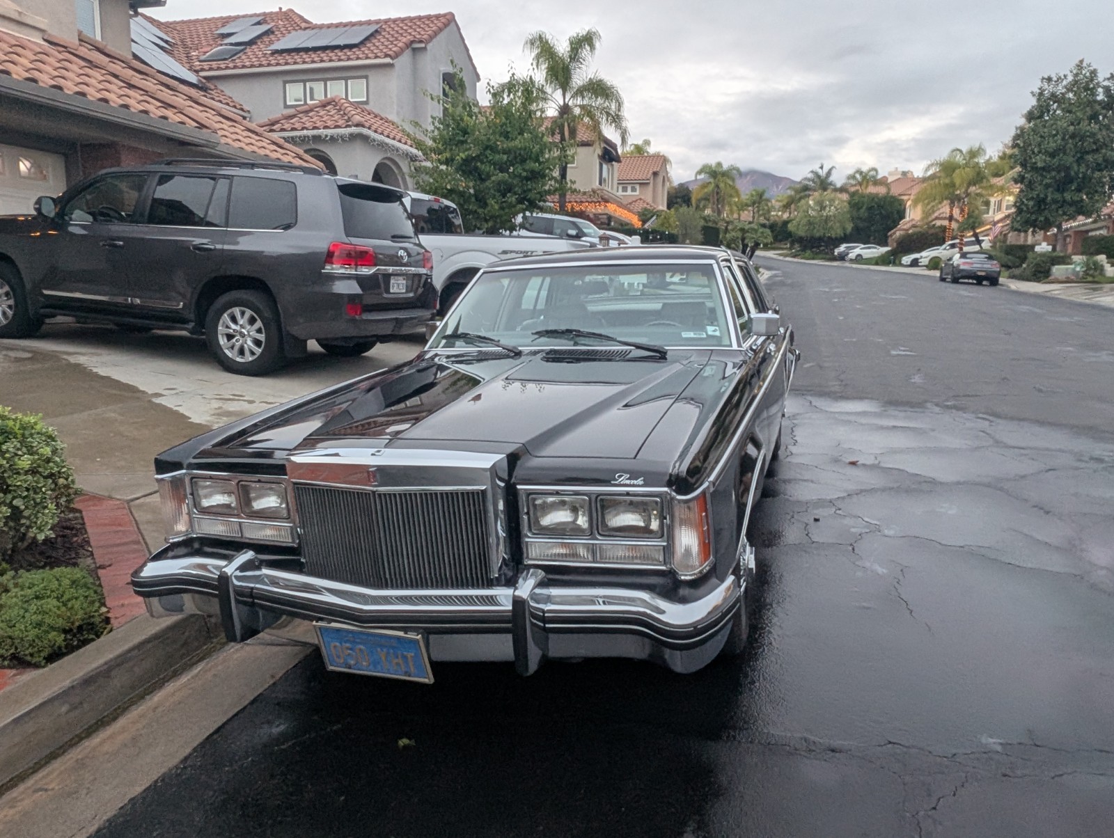 Lincoln-Versailles-1979-Sedan-4