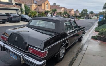 Lincoln-Versailles-1979-Sedan-6