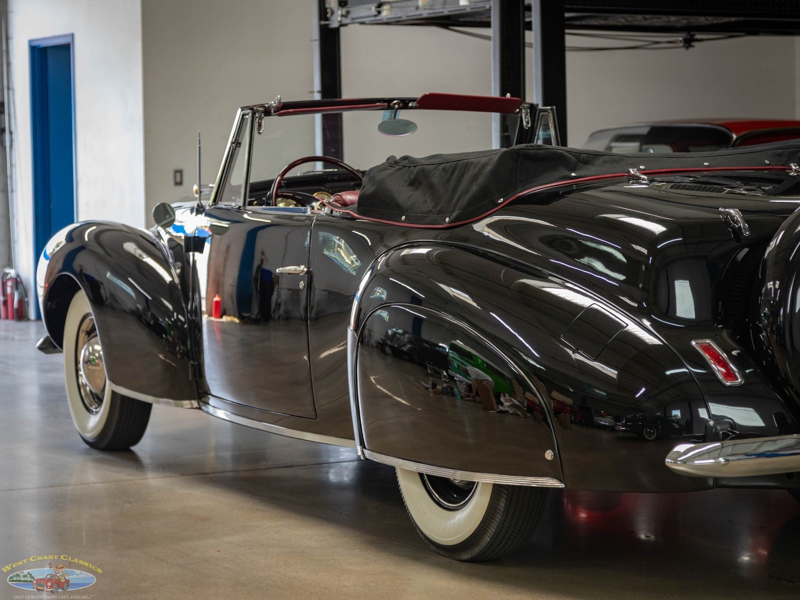 Lincoln-Zephyr-Continental-V12-1940-Convertible-22